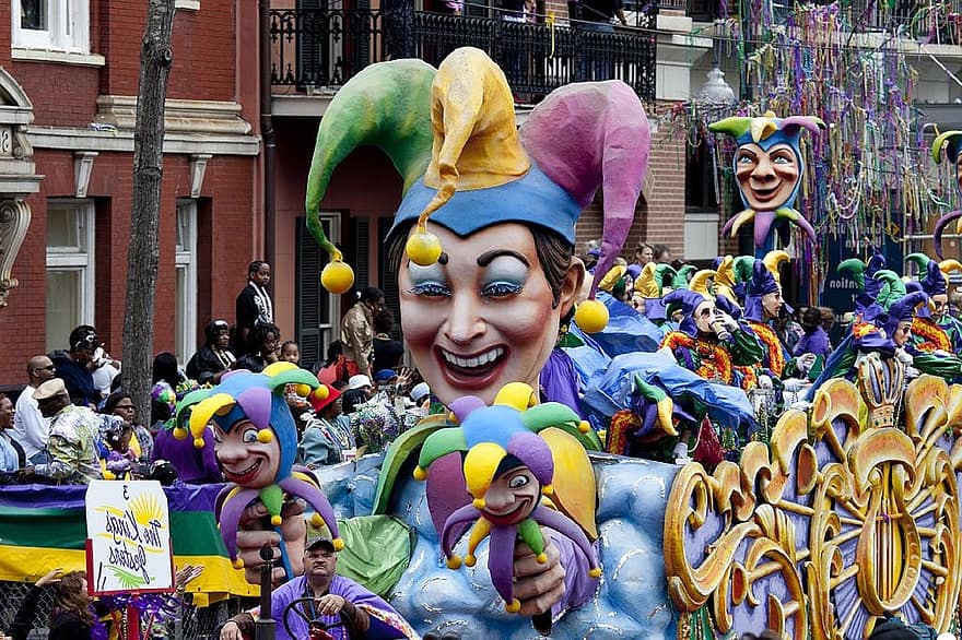 Celebrate the Mardi Gras in New Orleans, one for the USA Bucket List.