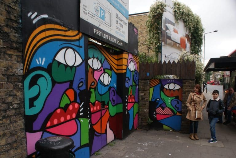 Top 10 BEST PLACES for street art in London you NEED TO check out
