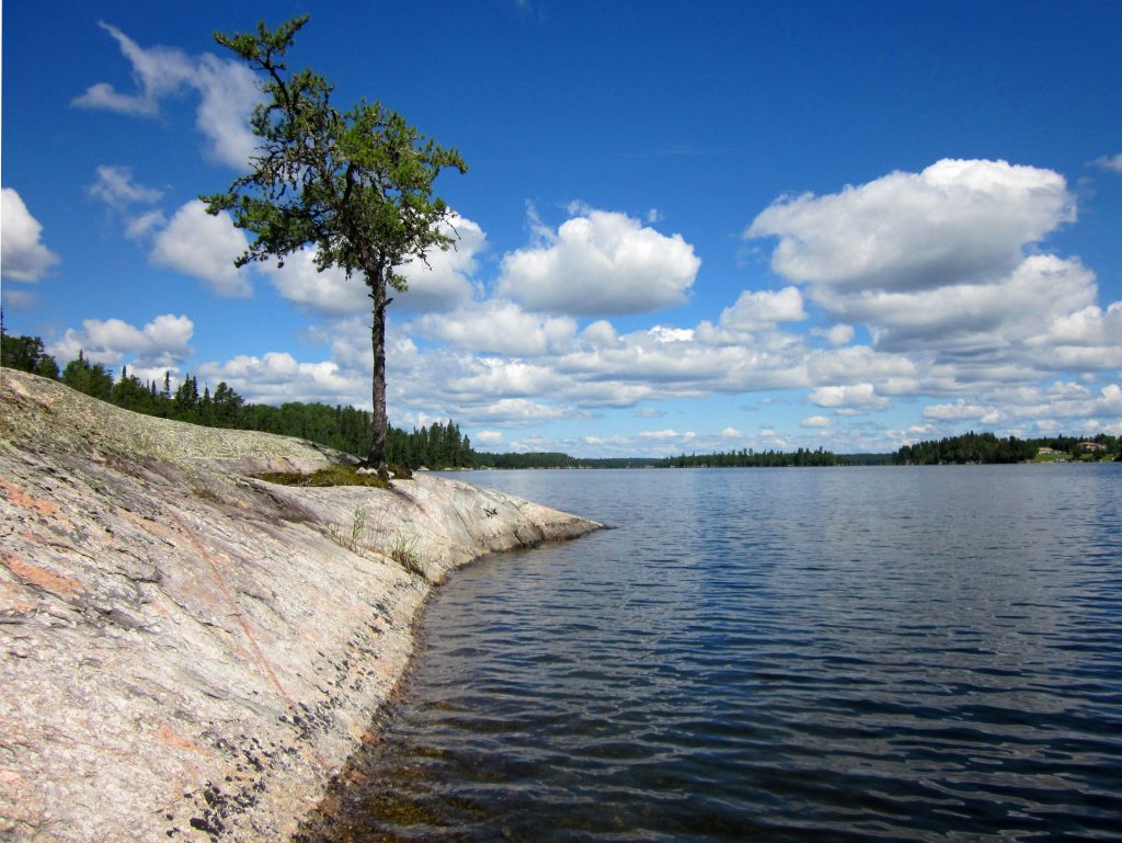 Lake of the Woods is one of the largest lakes in the USA.