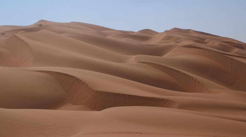 Rub' al Khali is one of the most famous deserts in the world.