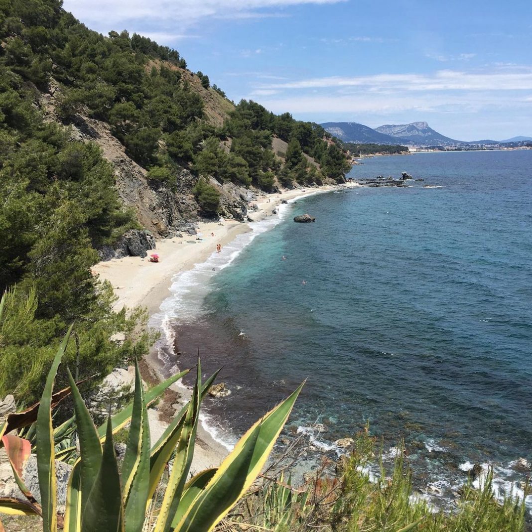 TOP 10 best nudist beaches in France to vi…