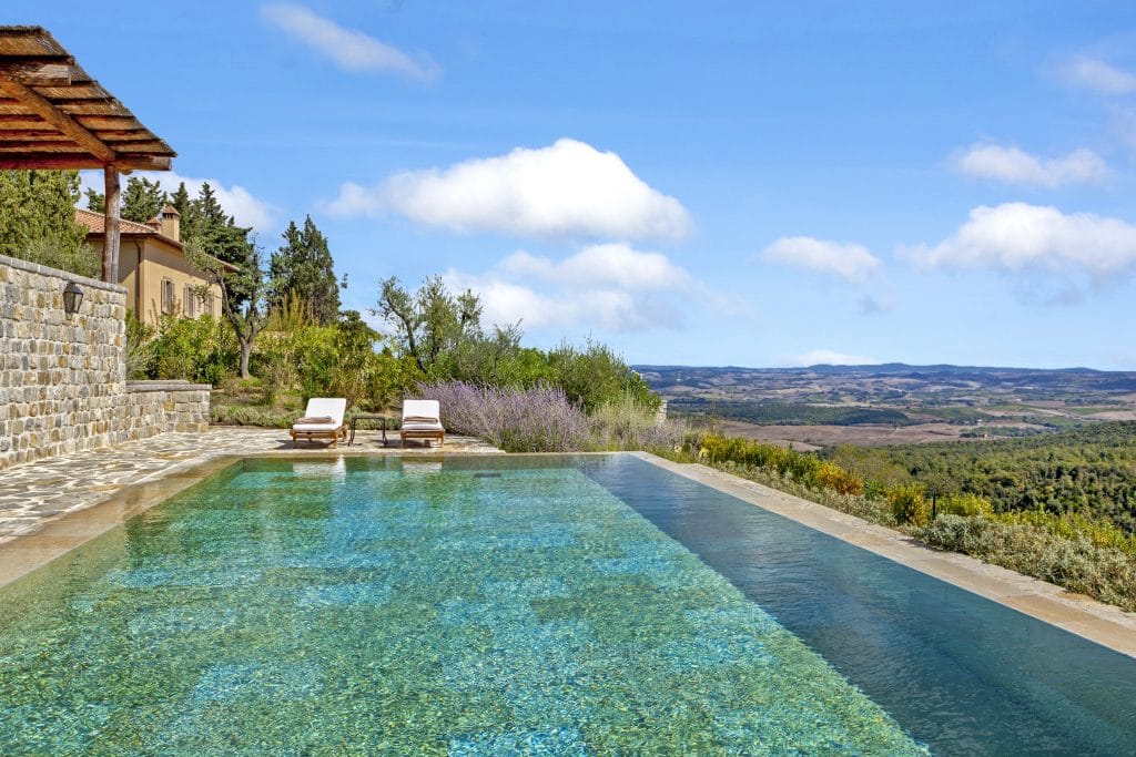 Villa Oliviera is a great choice when it comes to where to stay in Tuscany.