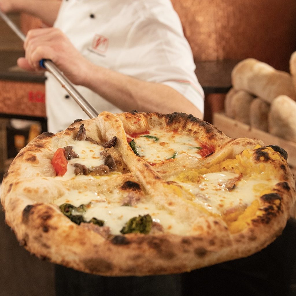 Giovanni Santarpia is the home of some of the best pizza in Florence.