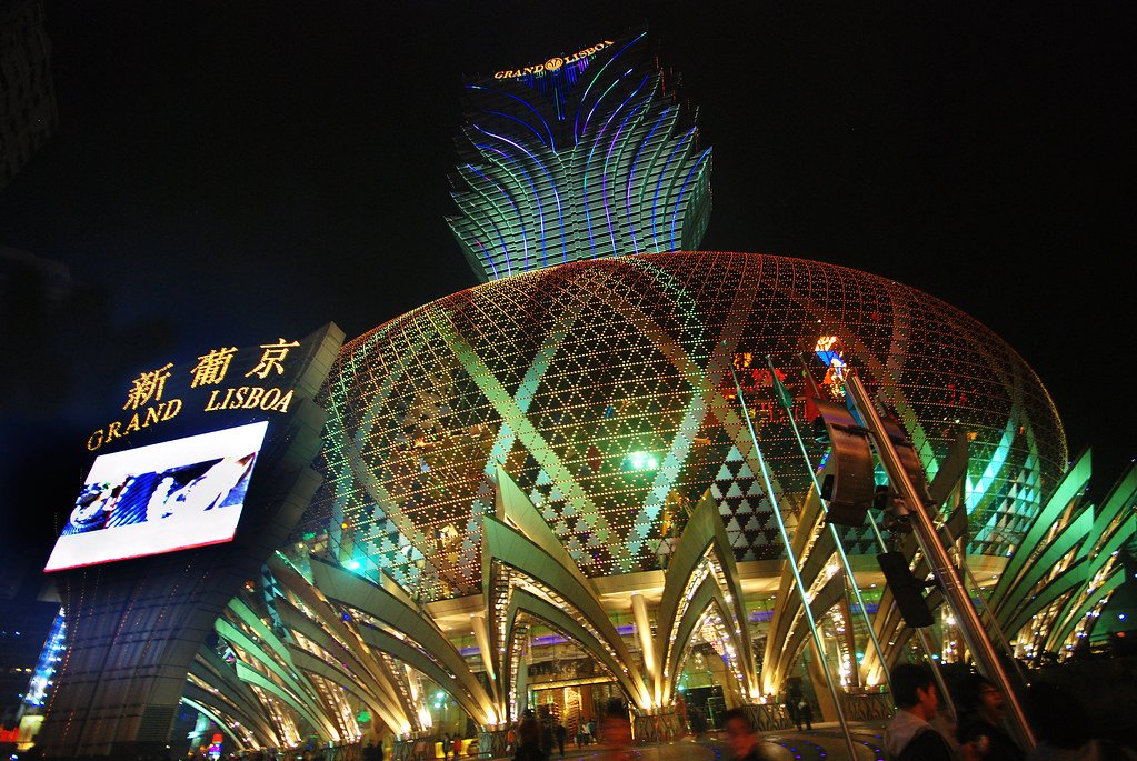 The Grand Lisboa is a stunning building with plenty of games.