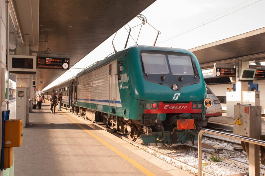 How to get from Verona to Venice.