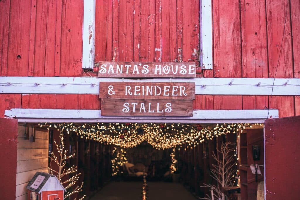 The Christmas Market is one of the best things to do in Banff in winter.