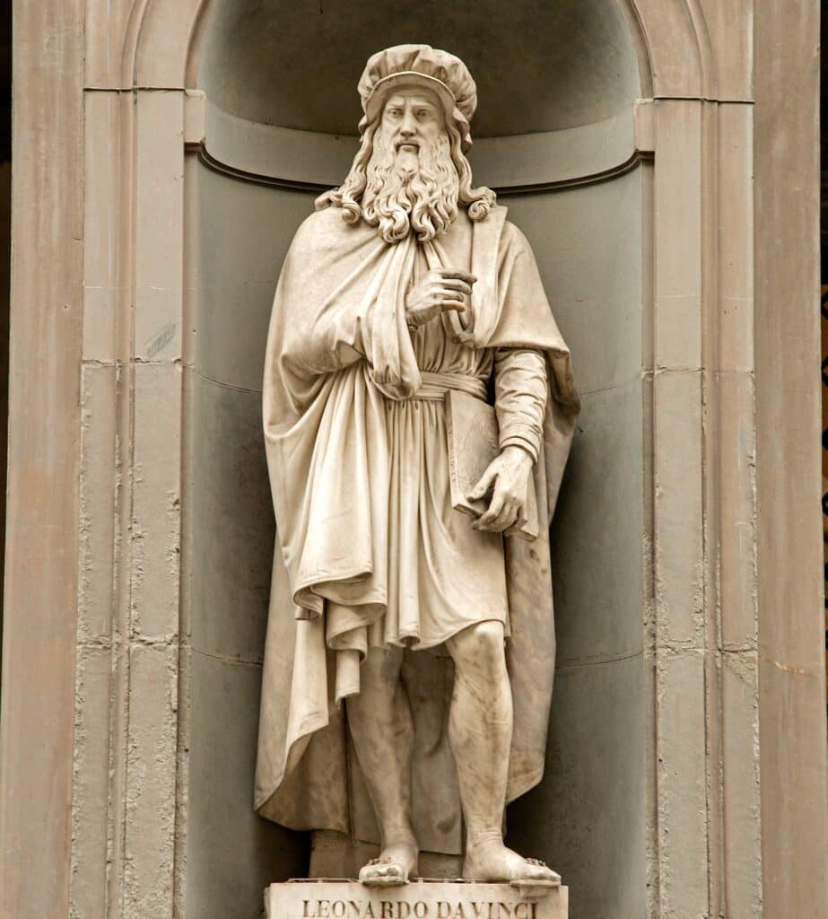 Leonard da Vinci statue is one of the incredible statues in Florence you need to check out.