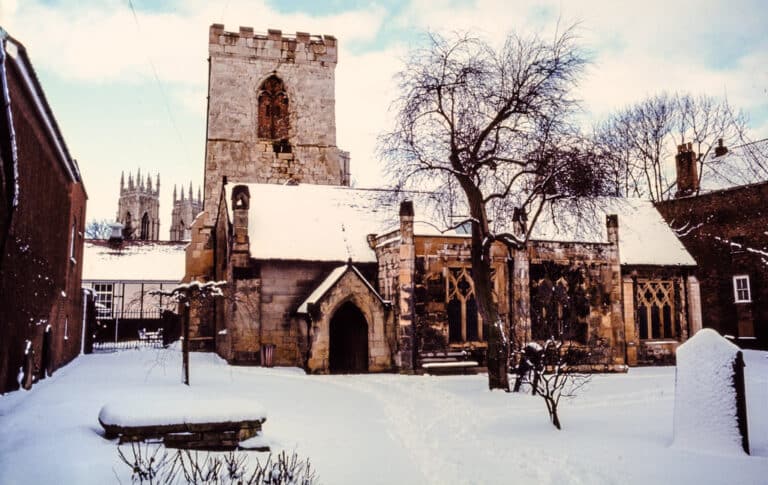 christmas-markets-in-york-everything-you-need-to-know