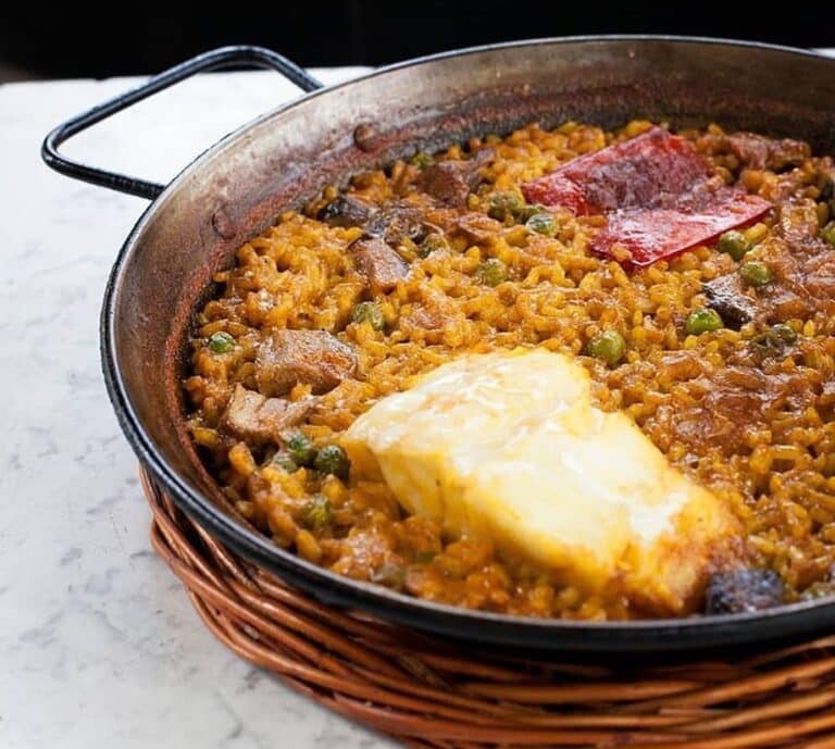 Top 5 restaurants for the best PAELLA in BARCELONA