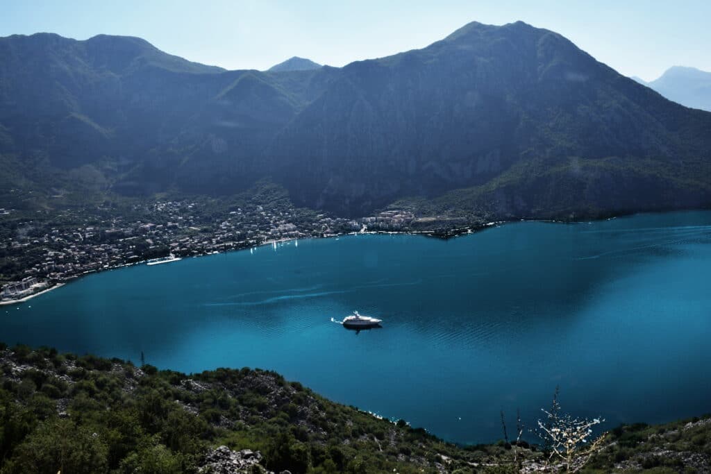 10 unconventional travel destinations that will amaze you.