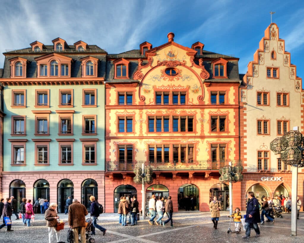 5 safest cities in Germany: ideal destinations for travellers.