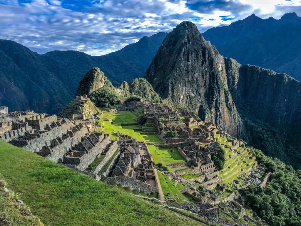 Photo of Machu Picchu accompanying one of our tips for backpackers in South America.