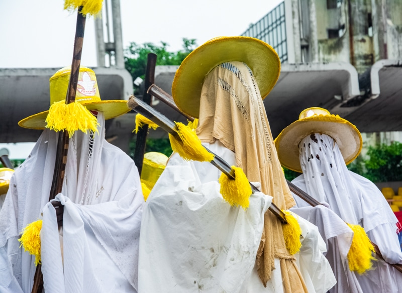 Eyo masqurades of Lagos represent the Yoruba tribe. Yoruba is another Nigerian language to know when you ask how many languages are in Nigeria.